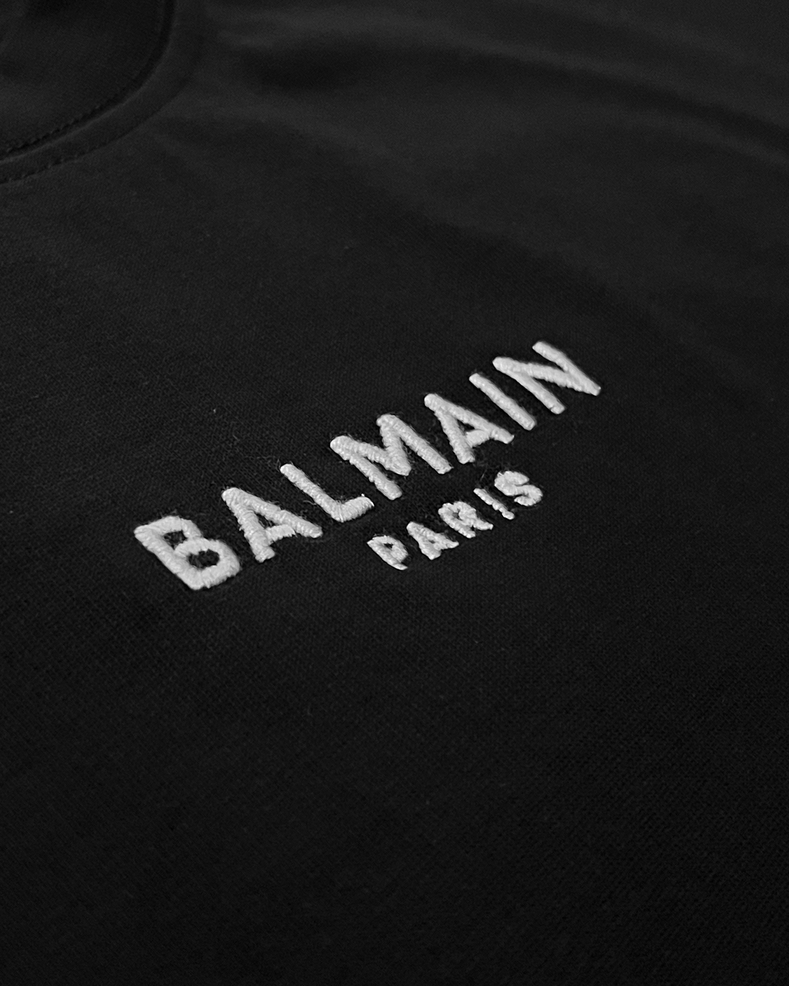Balmain - Centered Logo Embroidery T-Shirt - Black