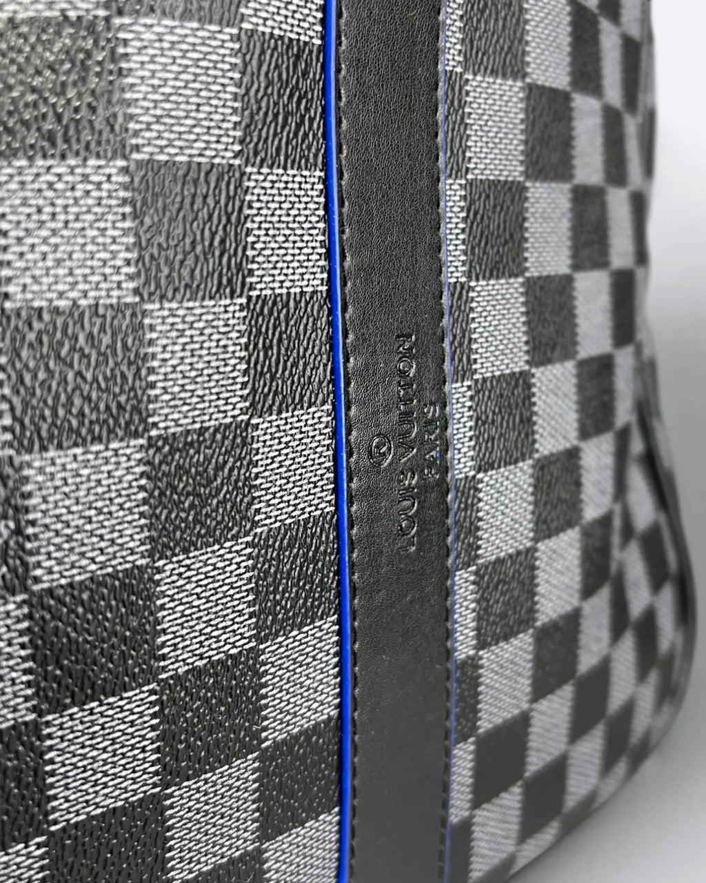 Louis Vuitton - Damier Duffle Bag - Black