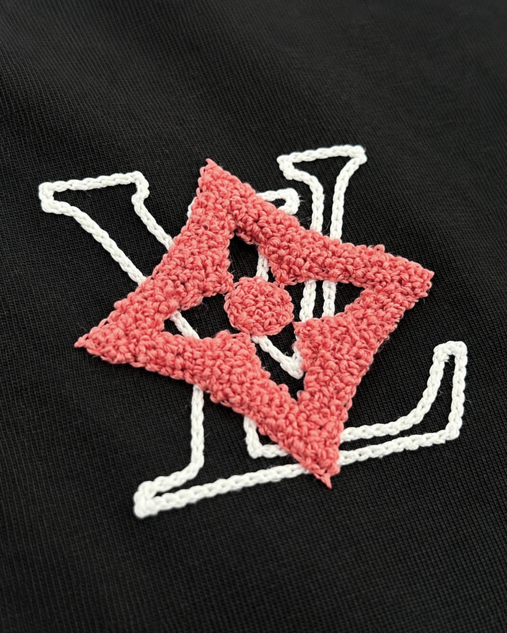 LVTN - Soft Monogram T-Shirt - Black