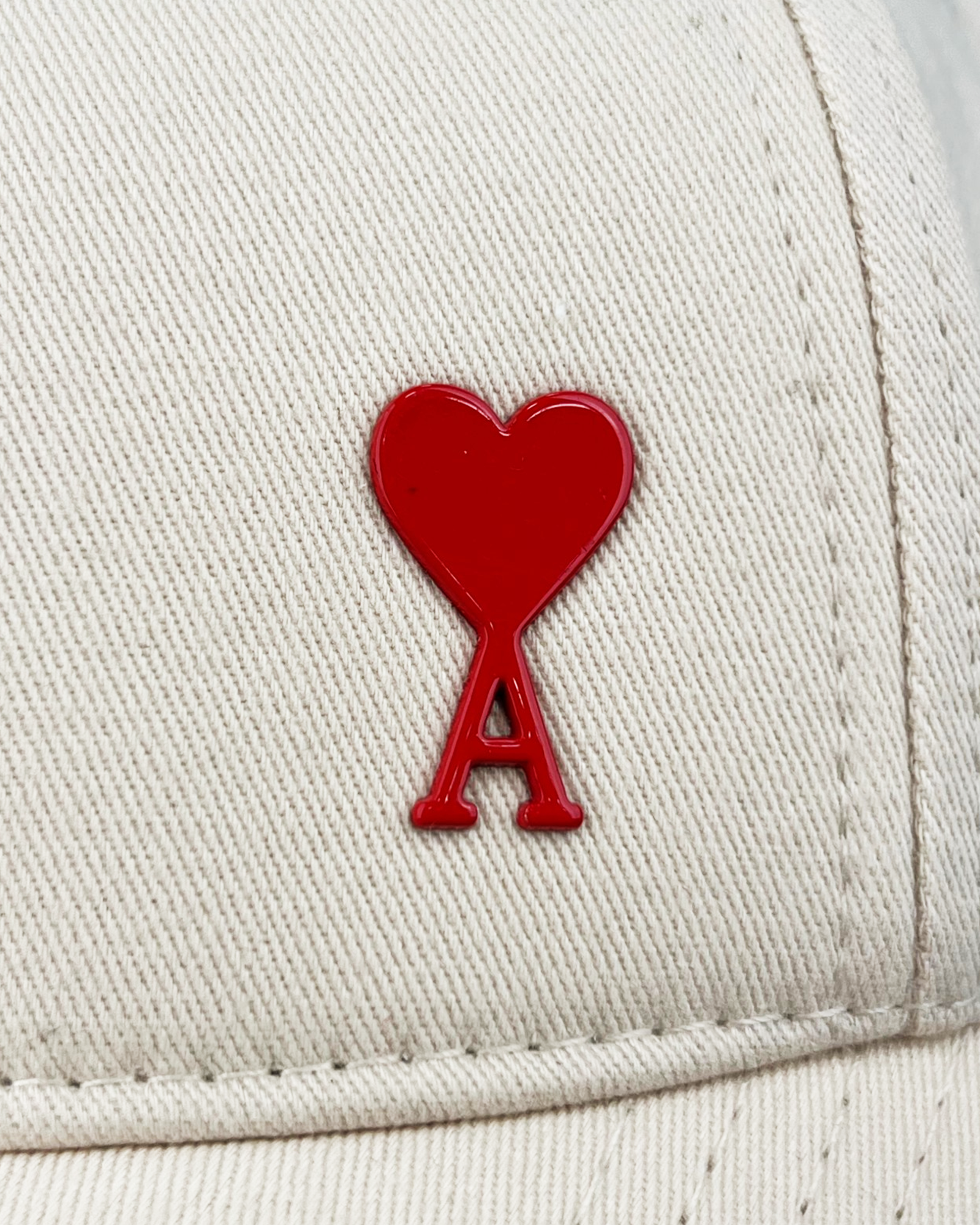 AMI - Red Logo Pin Cap - Cream