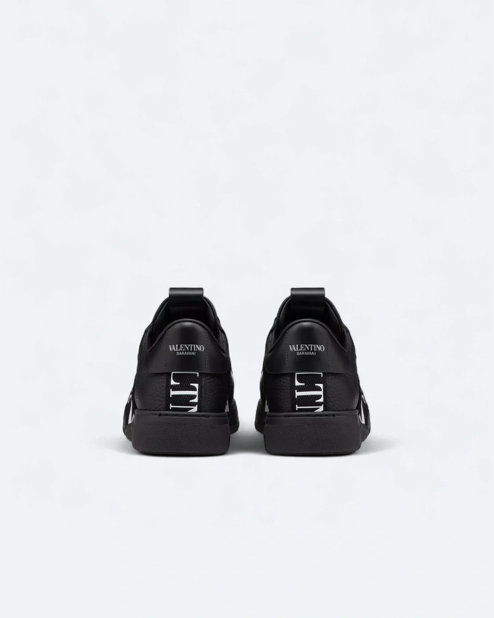 Valentino - Low-Top Calfskin Vl7N Sneakers - Black