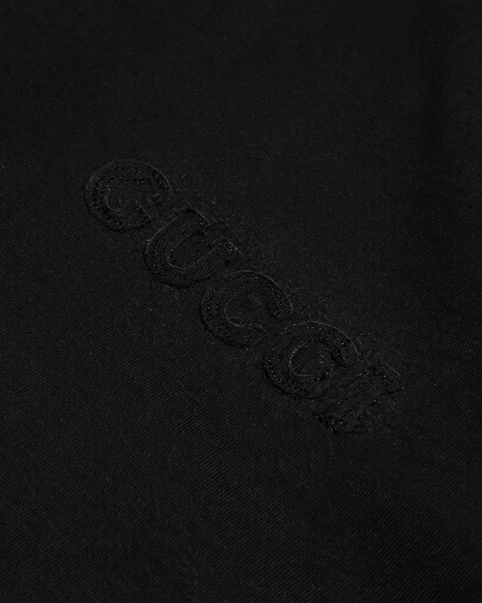 Gucci - Black Applique Logo T-Shirt - Black